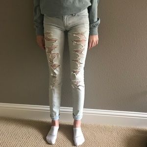 American Eagle ripped jeans